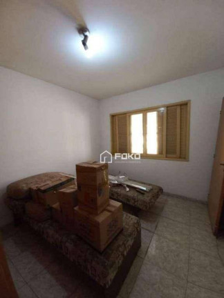 Imagem Casa com 3 Quartos para Alugar, 330 m² em Vila Rosália - Guarulhos Imagem Casa com 3 Quartos para Alugar, 330 m² em Vila Rosália - Guarulhos