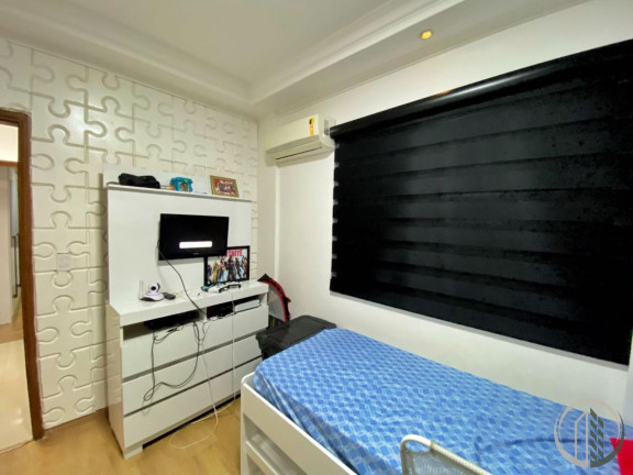 Imagem Apartamento com 3 Quartos à Venda, 204 m² em Marapé - Santos