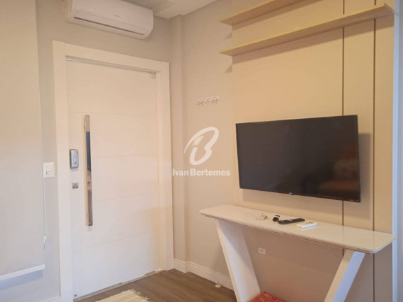 Imagem Sobrado com 2 Quartos para Temporada, em Centro - Bombinhas Imagem Sobrado com 2 Quartos para Temporada, em Centro - Bombinhas
