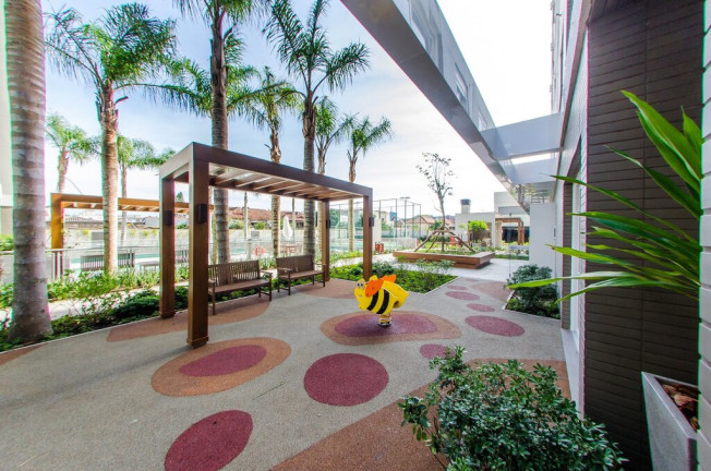 Imagem Imóvel com 2 Quartos à Venda, 65 m² em Higienópolis - Porto Alegre Imagem Imóvel com 2 Quartos à Venda, 65 m² em Higienópolis - Porto Alegre