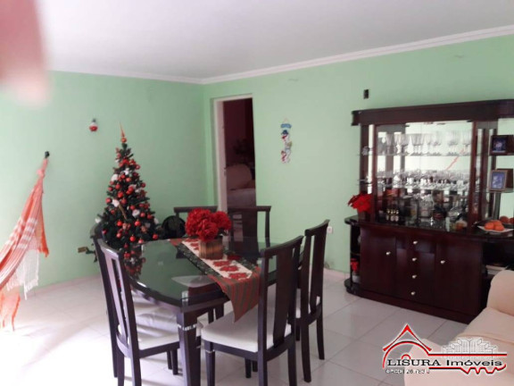 Imagem Casa com 2 Quartos à Venda, 200 m² em Centro - Jacareí Imagem Casa com 2 Quartos à Venda, 200 m² em Centro - Jacareí