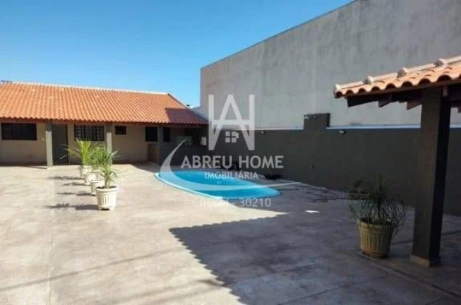 Imagem Casa com 2 Quartos à Venda, 70 m² Imagem Casa com 2 Quartos à Venda, 70 m²