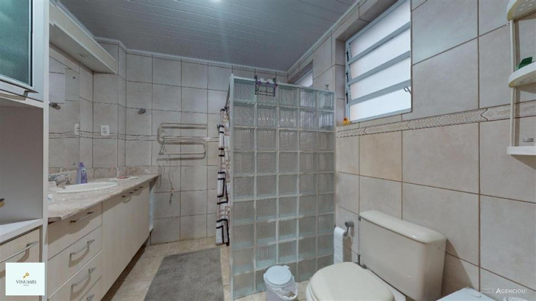 Imagem Apartamento com 3 Quartos à Venda, 172 m² em Independência - Porto Alegre Imagem Apartamento com 3 Quartos à Venda, 172 m² em Independência - Porto Alegre