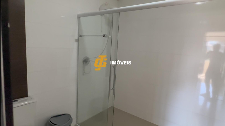 Imagem Casa com 3 Quartos à Venda, 300 m² em Monte Alegre - Camboriú Imagem Casa com 3 Quartos à Venda, 300 m² em Monte Alegre - Camboriú