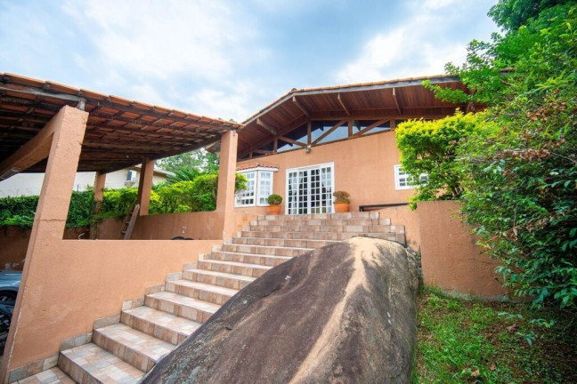 Imagem Casa com 4 Quartos à Venda, 255 m² em Chácara Vale Do Rio Cotia - Carapicuíba Imagem Casa com 4 Quartos à Venda, 255 m² em Chácara Vale Do Rio Cotia - Carapicuíba