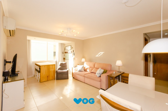 Imagem Imóvel com 3 Quartos à Venda, 127 m² em Petrópolis - Porto Alegre Imagem Imóvel com 3 Quartos à Venda, 127 m² em Petrópolis - Porto Alegre