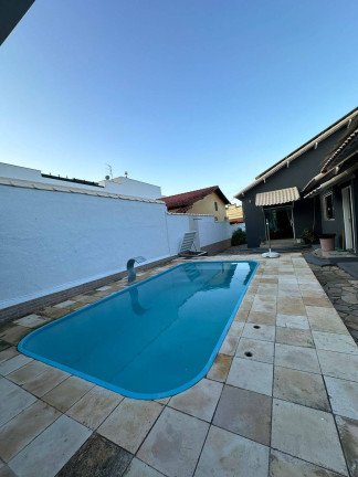 Imagem Casa com 3 Quartos à Venda, 200 m² em Ponta Grossa - Maricá