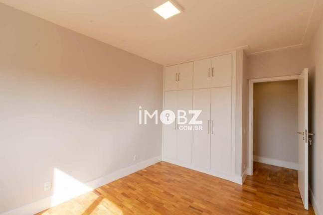 Imagem Imóvel com 4 Quartos à Venda, 221 m² em Vila Sônia - São Paulo Imagem Imóvel com 4 Quartos à Venda, 221 m² em Vila Sônia - São Paulo