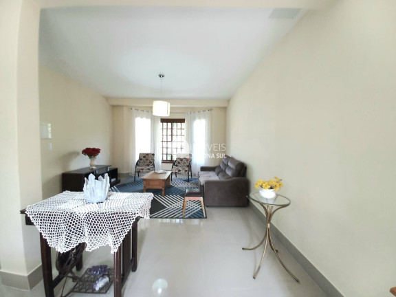 Imagem Casa com 4 Quartos à Venda, 170 m² Imagem Casa com 4 Quartos à Venda, 170 m²