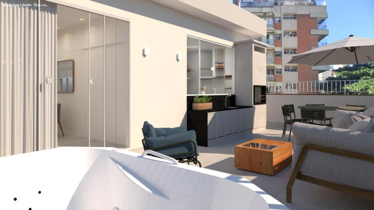 Imagem Apartamento com 3 Quartos à Venda, 237 m²em Copacabana - Rio De Janeiro Imagem Apartamento com 3 Quartos à Venda, 237 m²em Copacabana - Rio De Janeiro