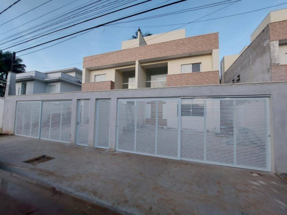 Imagem Casa com 4 Quartos à Venda, em São Sebastião Imagem Casa com 4 Quartos à Venda, em São Sebastião