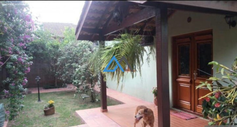 Imagem Imóvel com 3 Quartos à Venda, 1.100 m² em Jardim Estância Brasil - Atibaia Imagem Imóvel com 3 Quartos à Venda, 1.100 m² em Jardim Estância Brasil - Atibaia