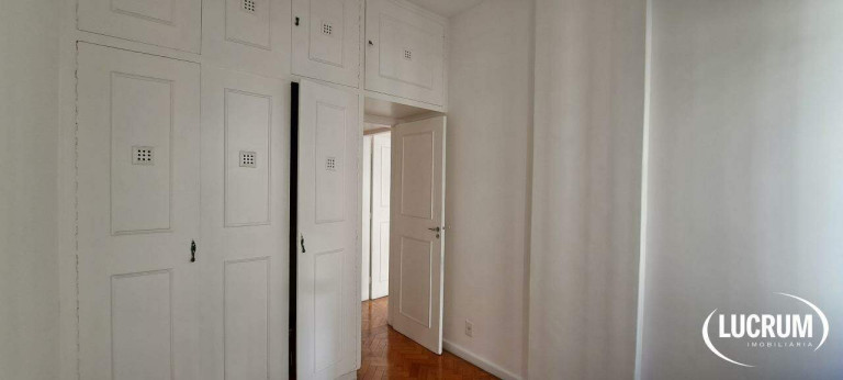 Imagem Apartamento com 3 Quartos à Venda, 101 m² em Copacabana - Rio De Janeiro Imagem Apartamento com 3 Quartos à Venda, 101 m² em Copacabana - Rio De Janeiro