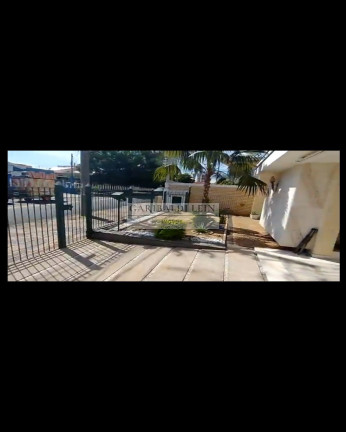 Imagem Casa com 4 Quartos à Venda, 261 m² em Taquaral - Campinas Imagem Casa com 4 Quartos à Venda, 261 m² em Taquaral - Campinas