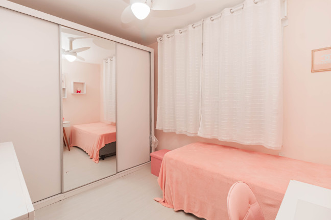 Imagem Imóvel com 2 Quartos à Venda, 81 m² em Petrópolis - Porto Alegre