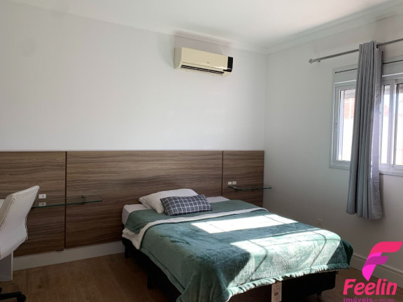 Imagem Casa com 3 Quartos à Venda, 270 m² em Carianos - Florianópolis Imagem Casa com 3 Quartos à Venda, 270 m² em Carianos - Florianópolis