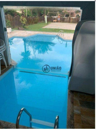 Imagem Casa com 6 Quartos à Venda, 330 m² em Unamar - Cabo Frio