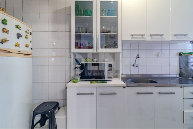 Imagem Apartamento com 1 Quarto à Venda, 42 m² em Jardim Botânico - Porto Alegre Imagem Apartamento com 1 Quarto à Venda, 42 m² em Jardim Botânico - Porto Alegre