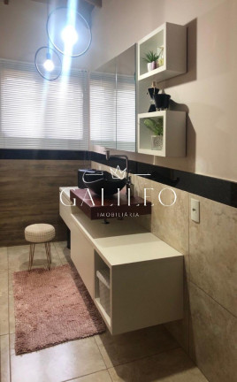 Imagem Imóvel com 3 Quartos à Venda, 300 m² em Vale Da Colina - Várzea Paulista Imagem Imóvel com 3 Quartos à Venda, 300 m² em Vale Da Colina - Várzea Paulista