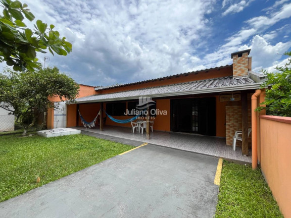 Casa à Venda, 126 m² em Barra Do Sai - Itapoá