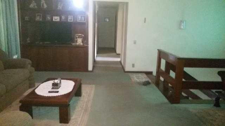 Imagem Sobrado com 5 Quartos à Venda, 353 m² em Vila Jacuí - São Paulo Imagem Sobrado com 5 Quartos à Venda, 353 m² em Vila Jacuí - São Paulo