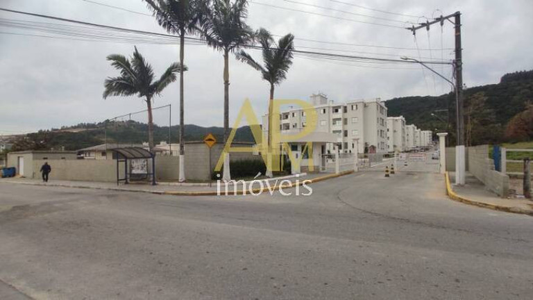 Imagem Apartamento com 2 Quartos à Venda, 50 m² em Fundos - Biguaçu Imagem Apartamento com 2 Quartos à Venda, 50 m² em Fundos - Biguaçu