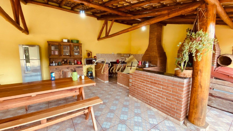 Imóvel com 3 Quartos à Venda, 220 m² em Centro - Monteiro Lobato