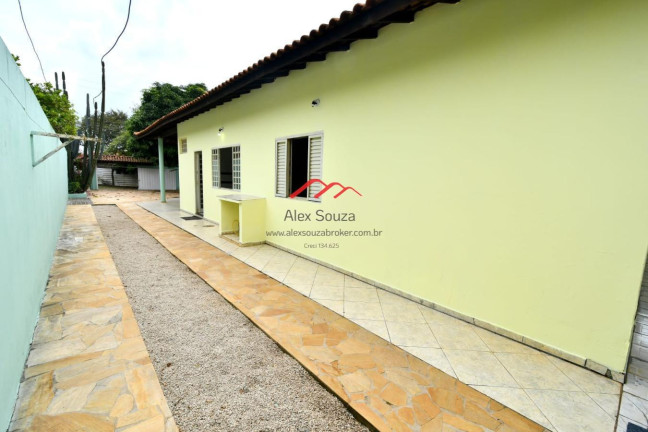Imagem Casa com 3 Quartos à Venda, 220 m² em Bosque Das Palmeiras - Campinas Imagem Casa com 3 Quartos à Venda, 220 m² em Bosque Das Palmeiras - Campinas