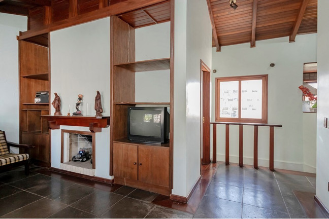 Imagem Casa com 8 Quartos à Venda, 430 m² em Partenon - Porto Alegre Imagem Casa com 8 Quartos à Venda, 430 m² em Partenon - Porto Alegre