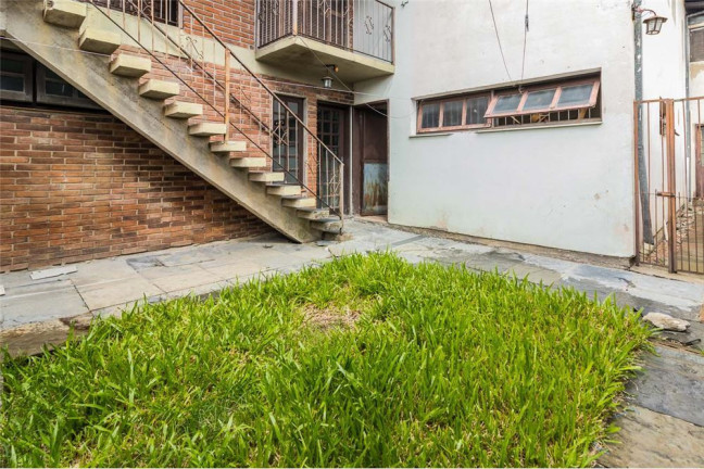Imagem Casa com 4 Quartos à Venda, 313 m² em Cavalhada - Porto Alegre Imagem Casa com 4 Quartos à Venda, 313 m² em Cavalhada - Porto Alegre