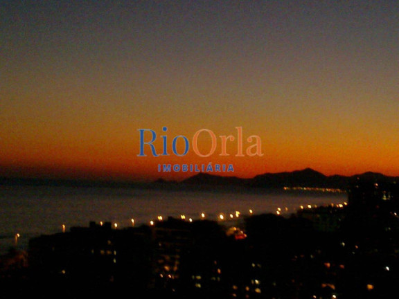 Imagem Apartamento com 4 Quartos à Venda, 170 m² em Barra Da Tijuca - Rio De Janeiro