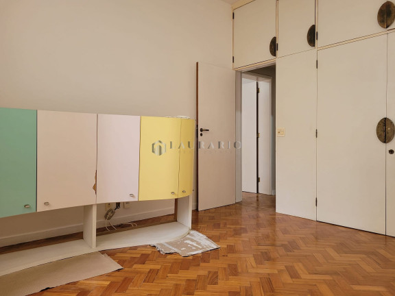 Imagem Apartamento com 3 Quartos à Venda, 201 m² em Copacabana - Rio De Janeiro Imagem Apartamento com 3 Quartos à Venda, 201 m² em Copacabana - Rio De Janeiro