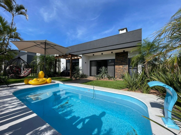 Casa de Condomínio com 4 Quartos à Venda, 185 m² em Dubai - Capão Da Canoa