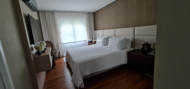 Imagem Casa com 4 Quartos à Venda, 340 m² em Morumbi - São Paulo Imagem Casa com 4 Quartos à Venda, 340 m² em Morumbi - São Paulo