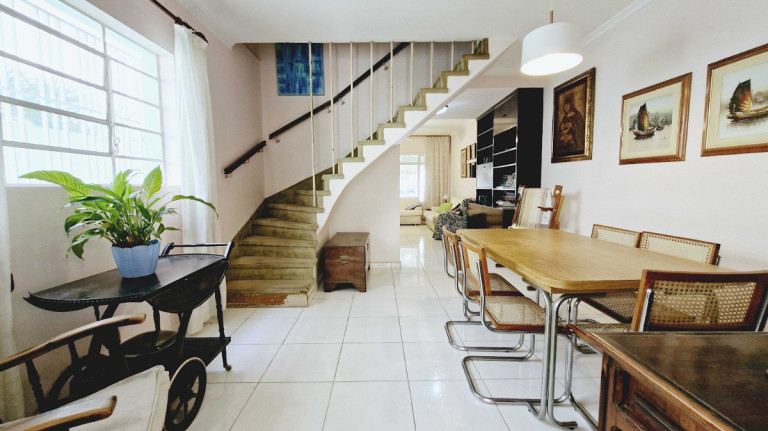 Imagem Casa com 3 Quartos à Venda, 177 m² em Vila Nova Conceição - São Paulo