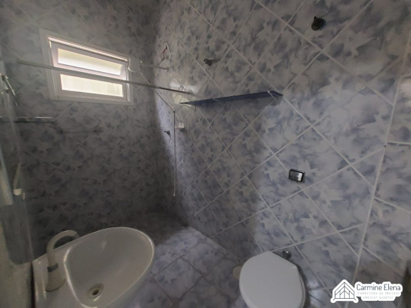 Imagem Casa com 2 Quartos para Alugar, 15 m² em Centro - Ubatuba