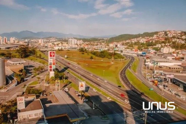 Imagem Sala Comercial à Venda, 585 m² em Barreiros - São José
