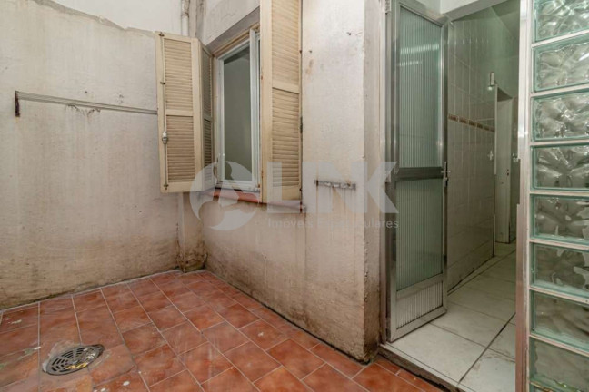 Imagem Apartamento com 2 Quartos à Venda, 67 m² em Santana - Porto Alegre