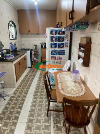 Casa com 4 Quartos à Venda, 213 m² em Vila Isabel - Rio De Janeiro