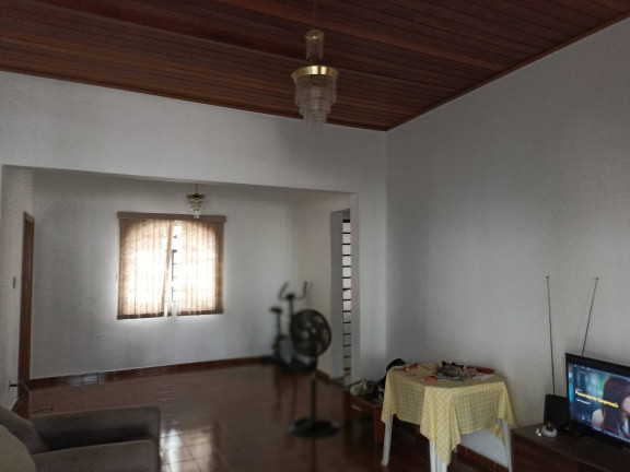 Imagem Casa com 3 Quartos à Venda, 311 m² em Jardim Cuiabá - Cuiabá Imagem Casa com 3 Quartos à Venda, 311 m² em Jardim Cuiabá - Cuiabá