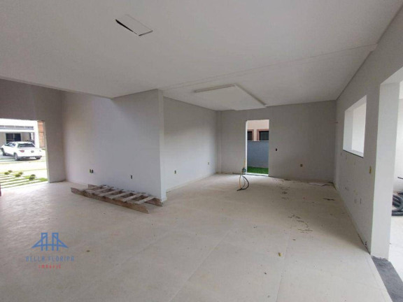 Imagem Casa com 3 Quartos à Venda, 272 m² em São João Do Rio Vermelho - Florianópolis Imagem Casa com 3 Quartos à Venda, 272 m² em São João Do Rio Vermelho - Florianópolis