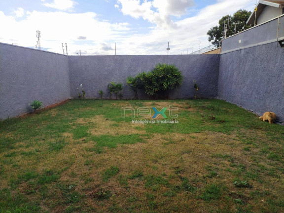 Imagem Sobrado com 3 Quartos à Venda, 143 m² em Parque Residencial Rita Vieira - Campo Grande