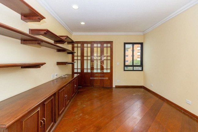 Imagem Apartamento com 5 Quartos à Venda, 220 m² em Moema - São Paulo