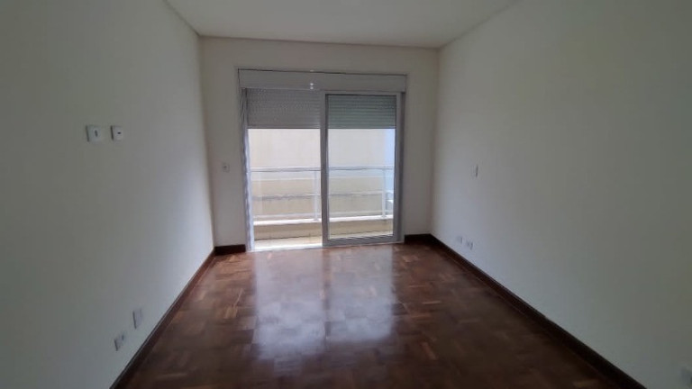 Imagem Casa com 4 Quartos à Venda, 430 m² em Alphaville - Santana De Parnaíba Imagem Casa com 4 Quartos à Venda, 430 m² em Alphaville - Santana De Parnaíba