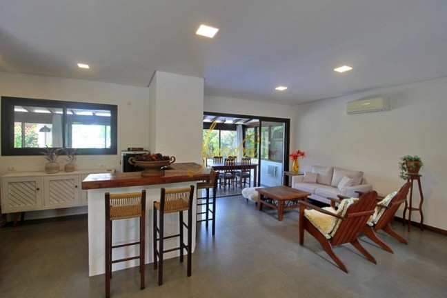 Imagem Casa de Condomínio com 4 Quartos à Venda, 240 m² em Zona Nova - Capão Da Canoa Imagem Casa de Condomínio com 4 Quartos à Venda, 240 m² em Zona Nova - Capão Da Canoa