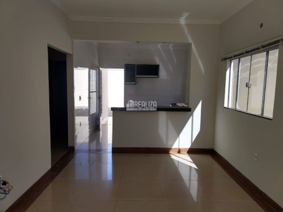 Imagem Casa com 2 Quartos à Venda, 200 m² em Jardim Espanha - Uberaba Imagem Casa com 2 Quartos à Venda, 200 m² em Jardim Espanha - Uberaba