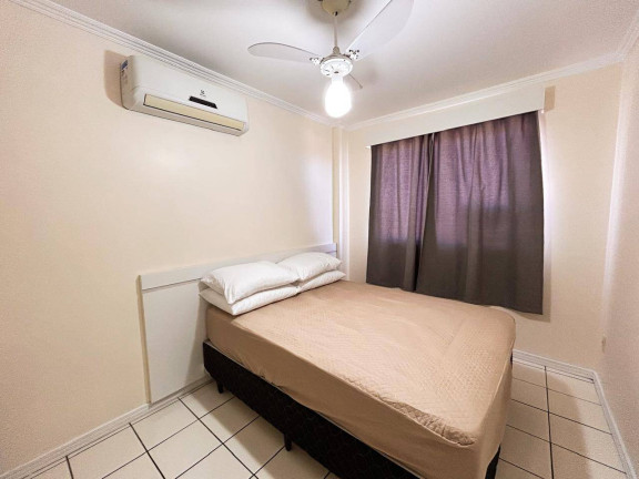 Imagem Apartamento com 3 Quartos para Temporada, em Mariscal - Bombinhas Imagem Apartamento com 3 Quartos para Temporada, em Mariscal - Bombinhas
