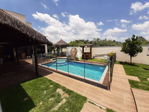 Imagem Casa com 4 Quartos à Venda, 376 m² em Barueri Imagem Casa com 4 Quartos à Venda, 376 m² em Barueri