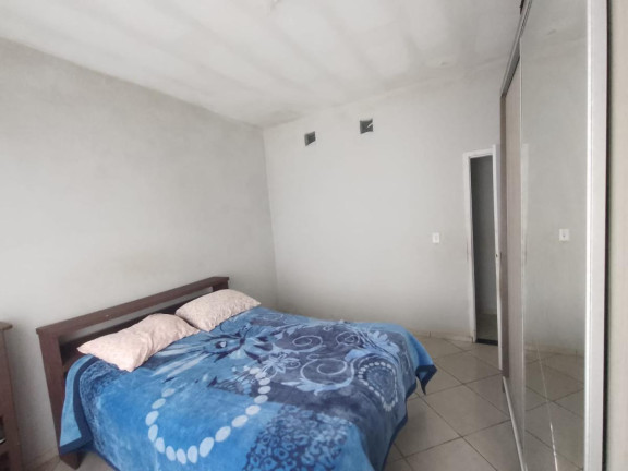 Imagem Casa com 2 Quartos à Venda, 110 m² em Parque Guarani - Joinville