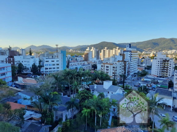 Imagem Cobertura com 3 Quartos à Venda, 207 m² em Trindade - Florianópolis
